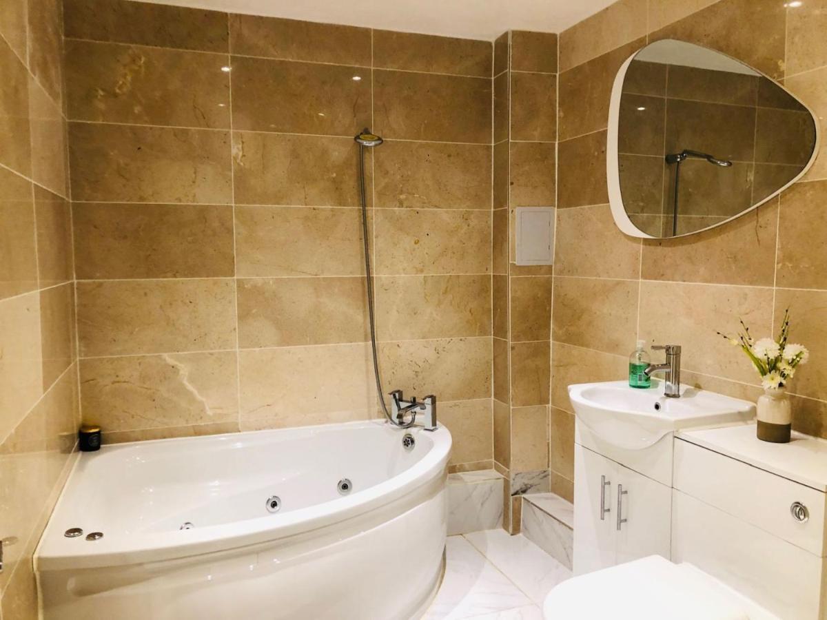 Southern Belgravia Apartments Londra Esterno foto